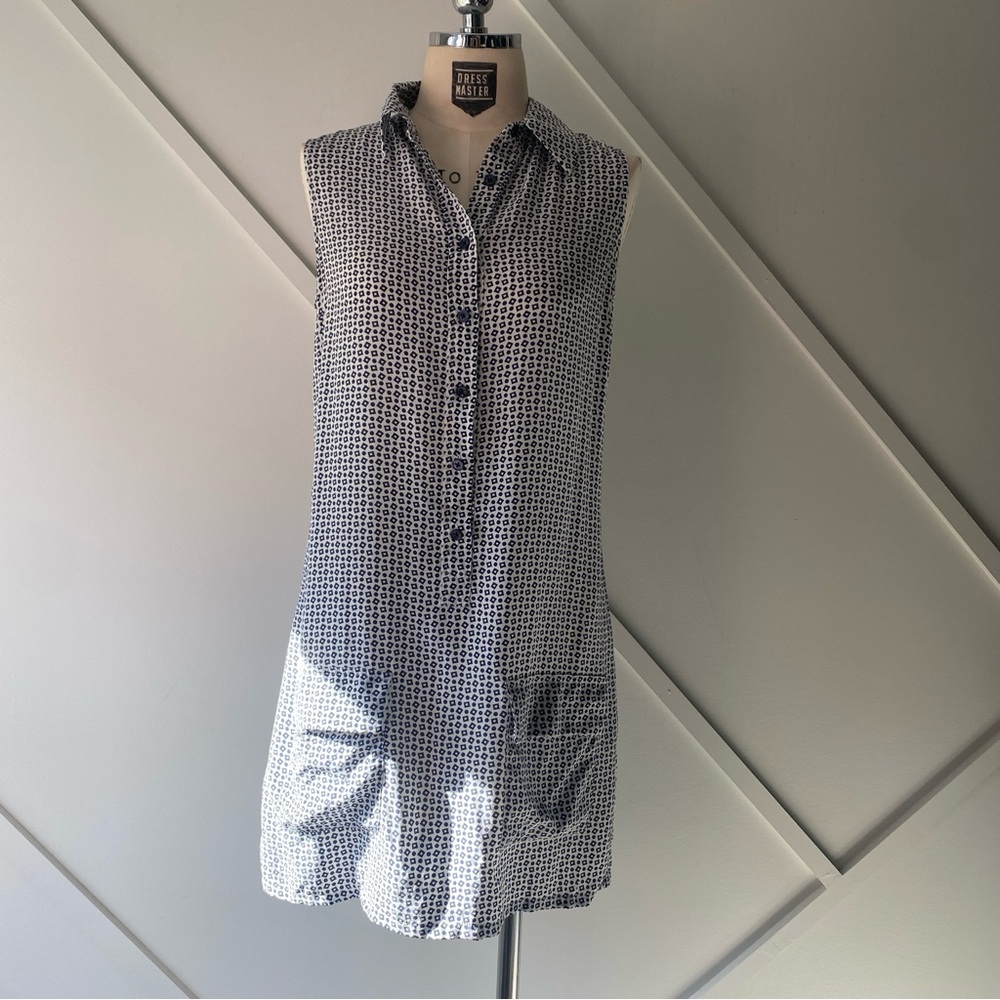 Equipment Silk Sleeveless Blue and White Button-Up Dress - XS
